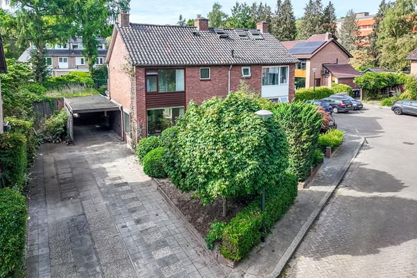 Voor een volledig overzicht verwijzen wij je graag naar de digitale plattegronden, de foto's, de video en de eigen website van deze woning: mondriaanstraat11.nl
